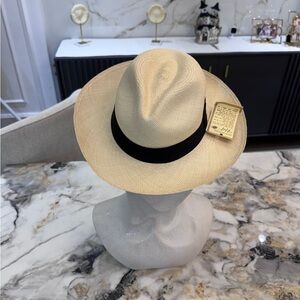 Handcrafted luxury Panama hat Munay